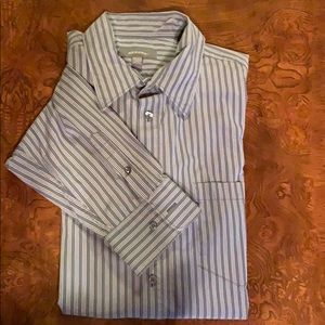 Men’s casual shirt